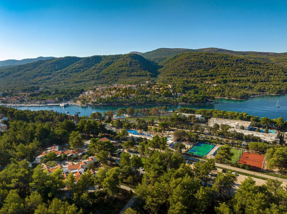 Valamar Amicor Resort Stari Grad  Dış mekan fotoğraf