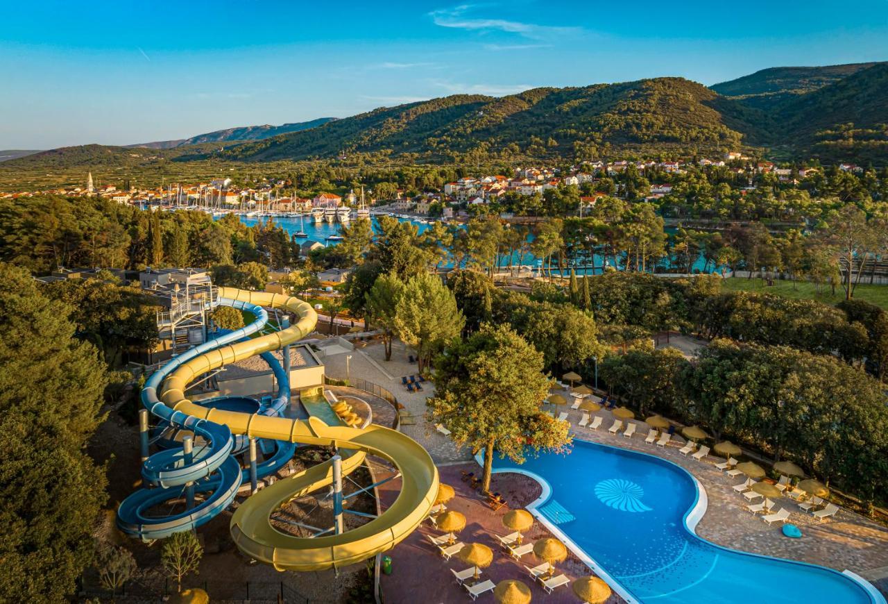 Valamar Amicor Resort Stari Grad  Dış mekan fotoğraf