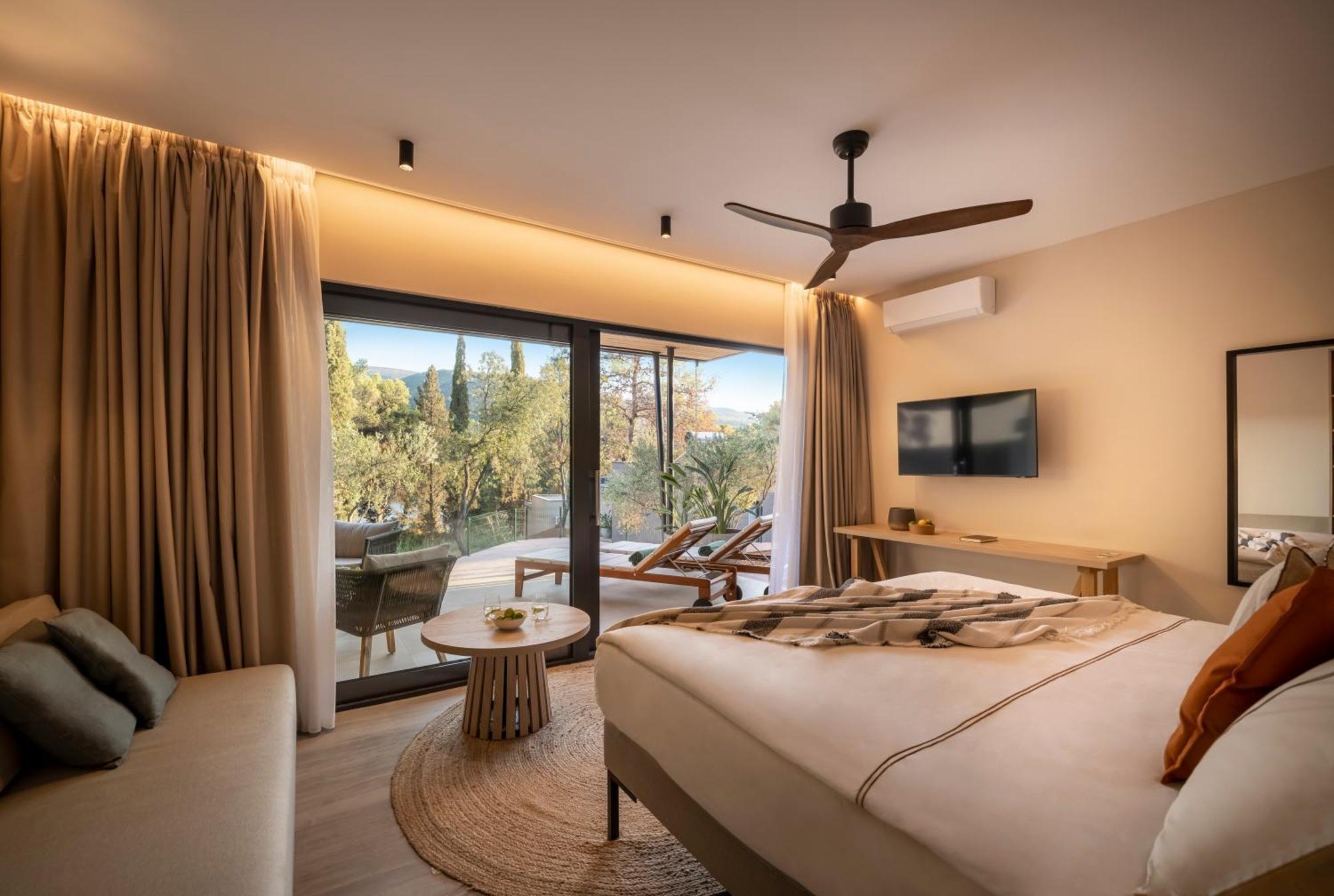 Valamar Amicor Resort Stari Grad  Oda fotoğraf